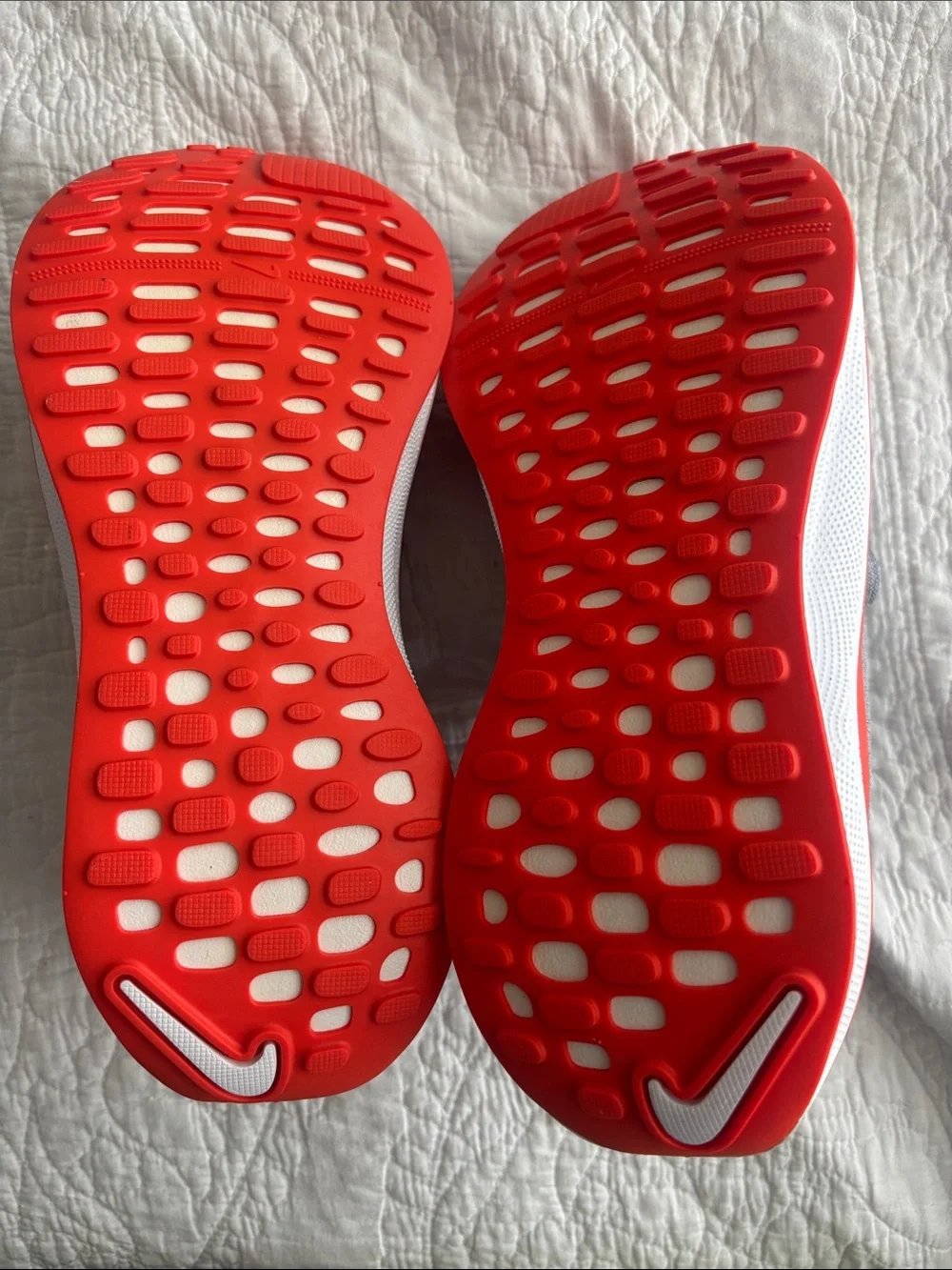 Nike React Infinity Run 4 Women’s 7.5 NEVER WORN